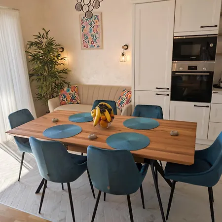 Lux Harmonia Apartman